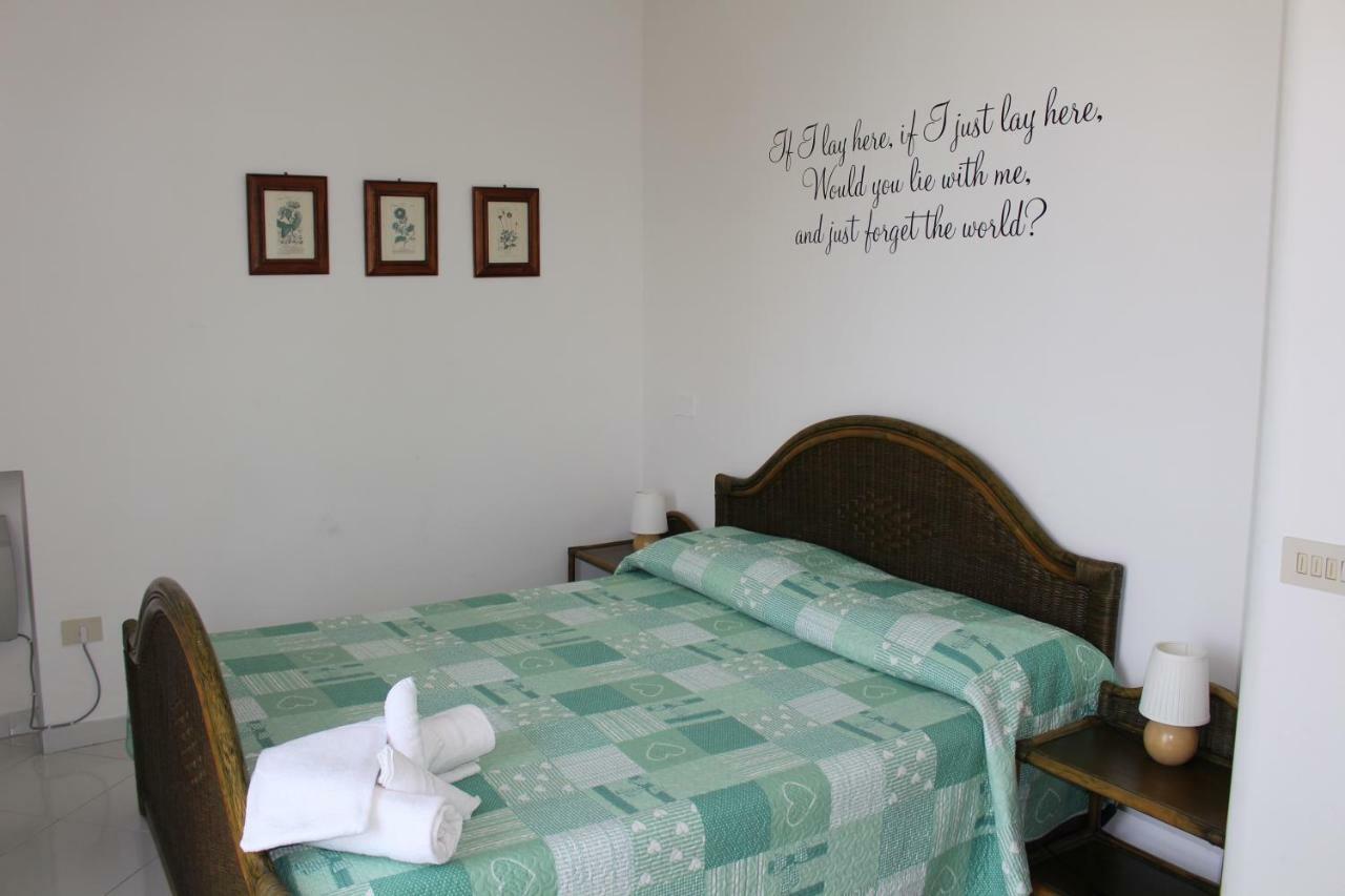"White Mermaid" - Sorrento Downtown Sea View Apartment ภายนอก รูปภาพ